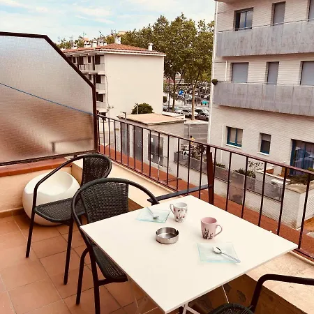 Al Centre Ideal Parelles A Apartament Platja d'Aro