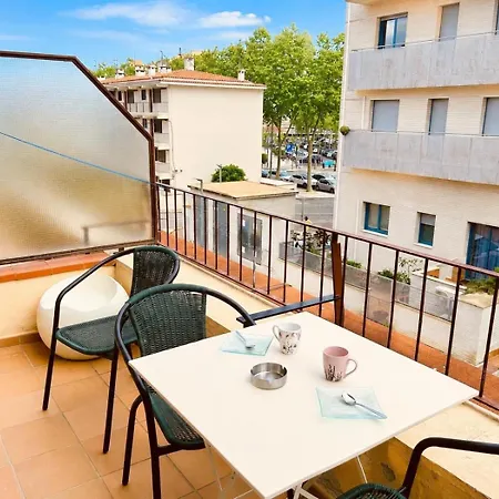 Al Centre Ideal Parelles A Apartament Platja d'Aro