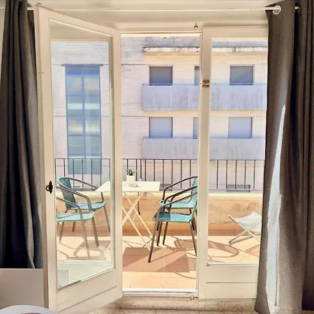 Al Centre Ideal Parelles A * Platja d'Aro